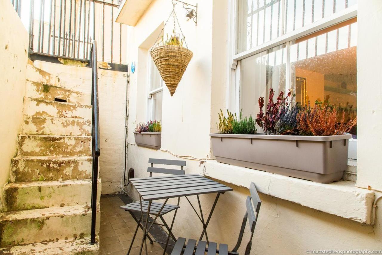 Seafront Apartment With Garden 布赖顿 外观 照片